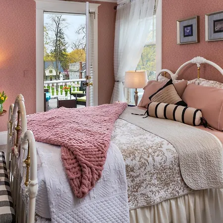 The Nordic Pineapple Bed And Breakfast-2